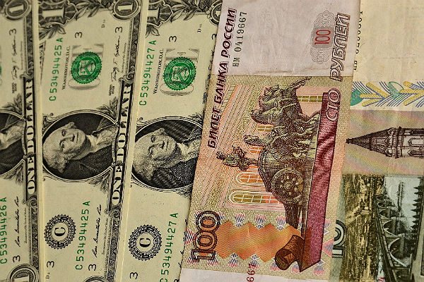 Минфин РФ не ожидает роста курса доллара до 100 рублей