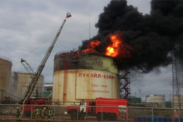 В России произошел взрыв на «Лукойле»