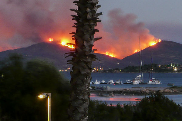 В Италии судят пожарных, которые за премию поджигали леса