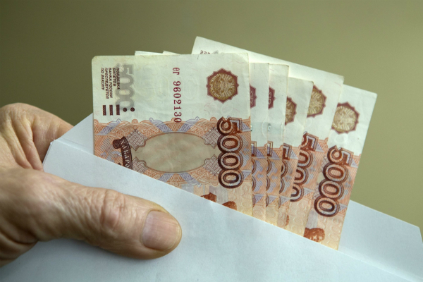 Раскрыт объем серых зарплат в России