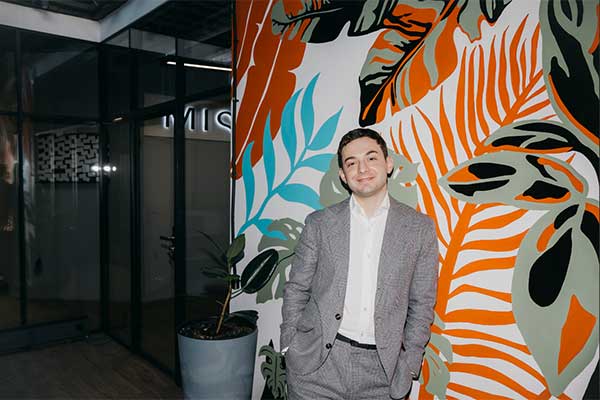 ���� ����������� �����������