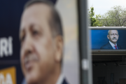 Боливар не вынесет двоих. ЕС стоит перед тяжелым выбором между Украиной и Турцией