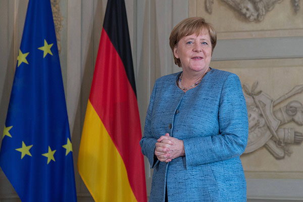 Меркель заявила о желании стран — членов НАТО иметь «разумные» отношения с Россией